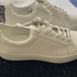 Sneaker